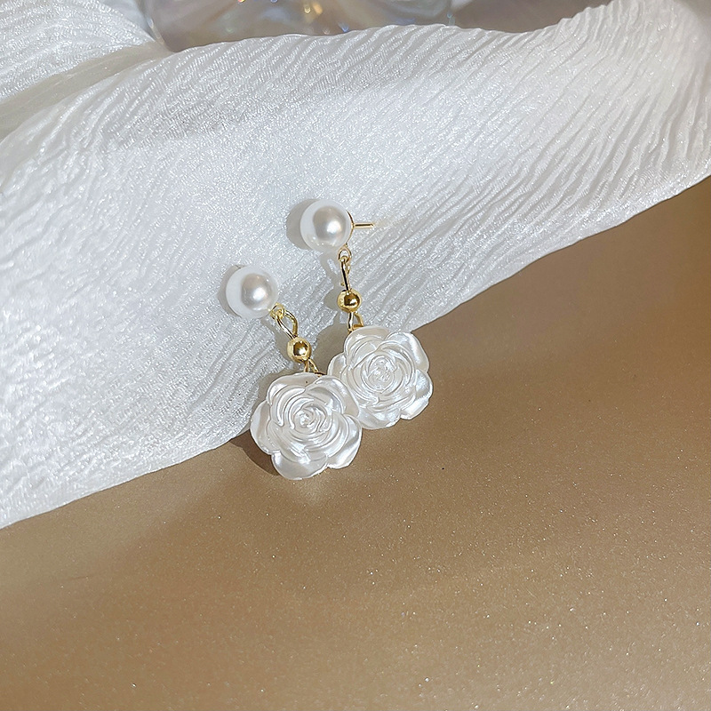 925 Silver Needle Placed On The Ground Stall Night Market Supply Source Earrings Female Korean Fashion Network Popular Live Broadcast Popular Earrings Earrings Wholesale