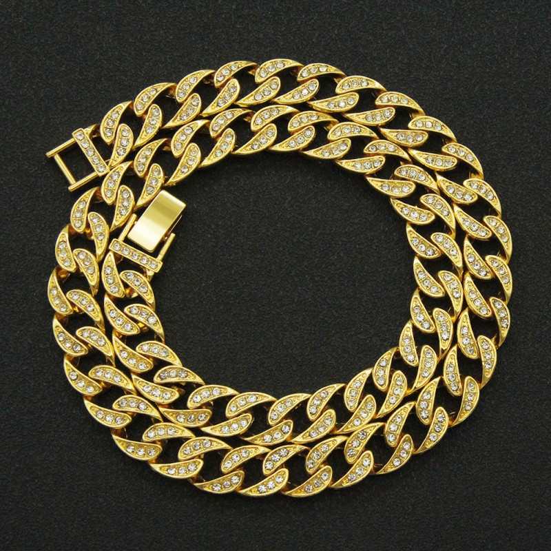 European And American Hip-Hop Cool Full Diamond Leaf Cuban Chain Necklace For Men And Women Trendsetters Wearing Punk Motorcycle Accessories Chain
