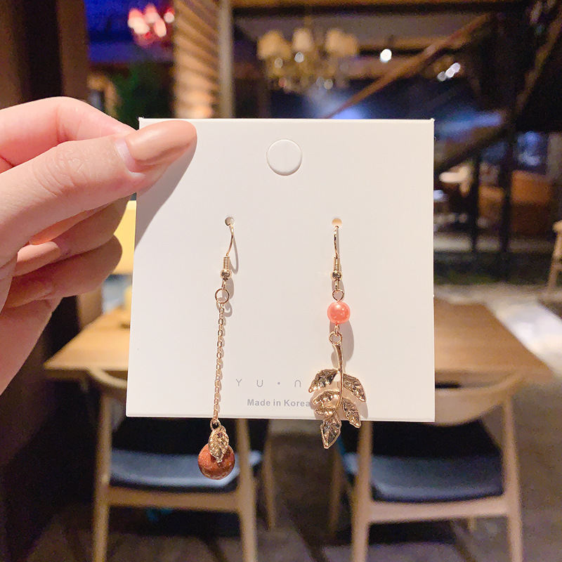 925 Silver Needle Earrings Women's Floor Stand Night Market Source Korean Fashion New Popular Earrings Wholesale Popular Earrings