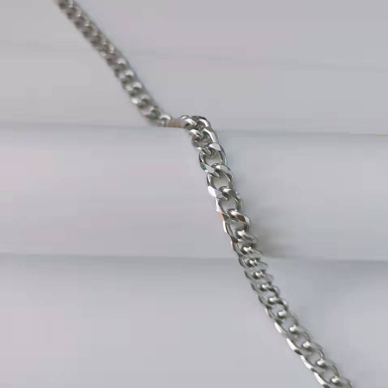 New Titanium Steel Cuban Hip Hop Necklace Punk Men's And Women's Necklace Trend Thick Chain Sweater Chain Stainless Steel Neckchain