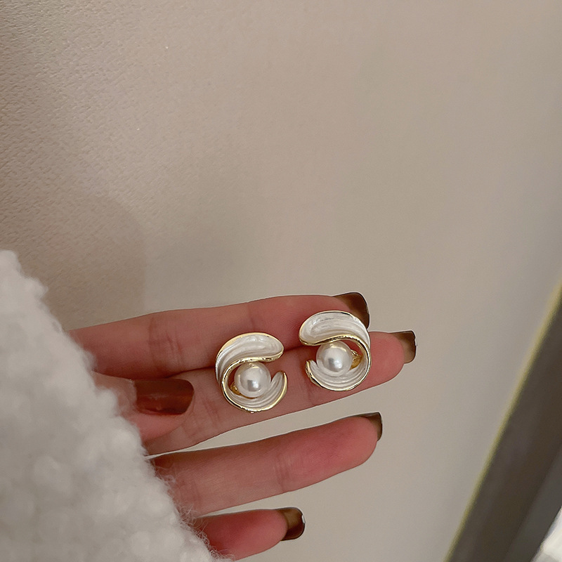 925 Silver Needle Placed On The Ground Stall Night Market Supply Source Earrings Female Korean Fashion Network Popular Live Broadcast Popular Earrings Earrings Wholesale