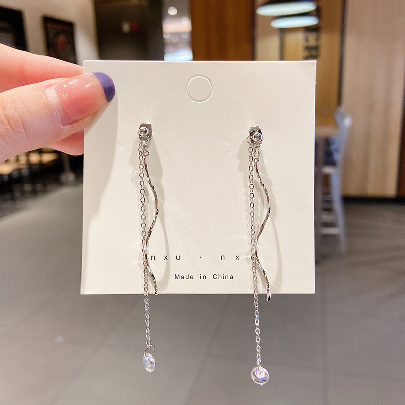 925 Silver Needle Earrings Women's Floor Stand Night Market Source Korean Fashion New Popular Earrings Wholesale Popular Earrings