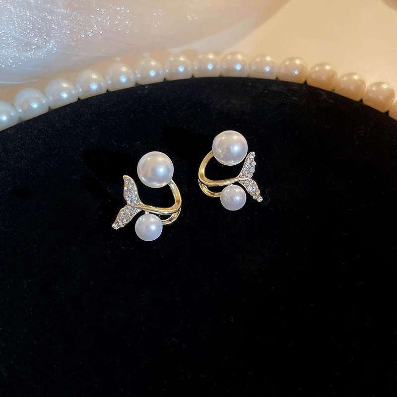 925 Silver Needle Placed On The Ground Stall Night Market Supply Source Earrings Female Korean Fashion Network Popular Live Broadcast Popular Earrings Earrings Wholesale