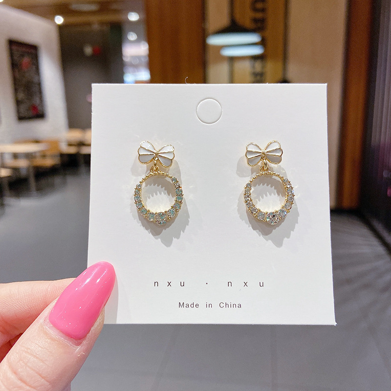 925 Silver Needle Earrings Women's Floor Stand Night Market Source Korean Fashion New Popular Earrings Wholesale Popular Earrings