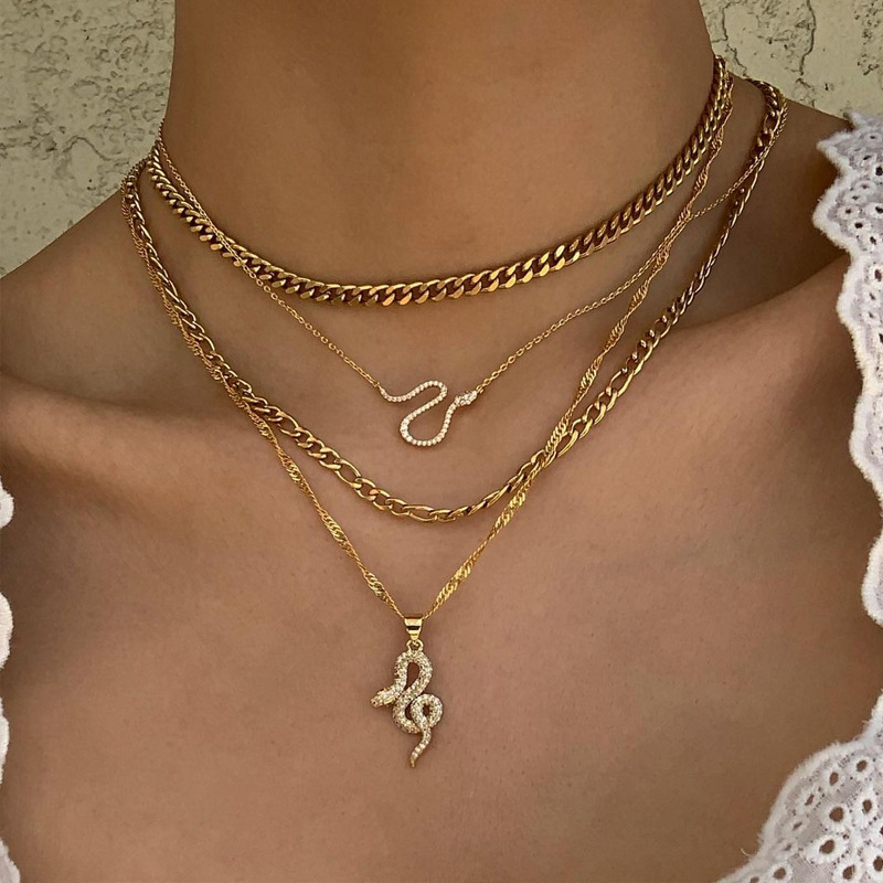 Cross Border European And American Foreign Trade Jewelry Summer Electroplating Snake Shaped Necklace Personalized Fashion Retro Snake Pendant Sweater Chain Women