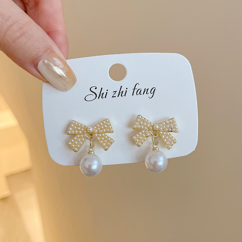 925 Silver Needle Earrings Women's Floor Stand Night Market Source Korean Fashion New Popular Earrings Wholesale Popular Earrings