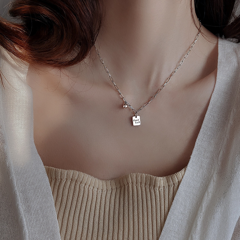 Korean Version S925 Silver Temperament Water Drop Necklace, Women's Retro Fashion, Elegant And Simple Collarbone Chain, Creative And Artistic Jewelry Trend