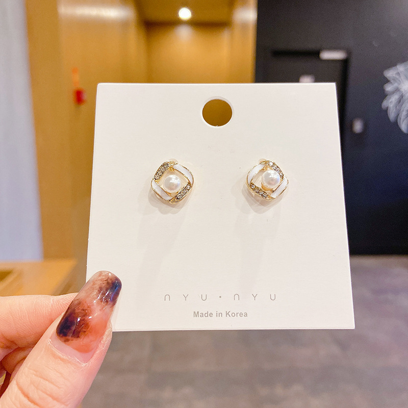 925 Silver Needle Earrings Women's Floor Stand Night Market Source Korean Fashion New Popular Earrings Wholesale Popular Earrings