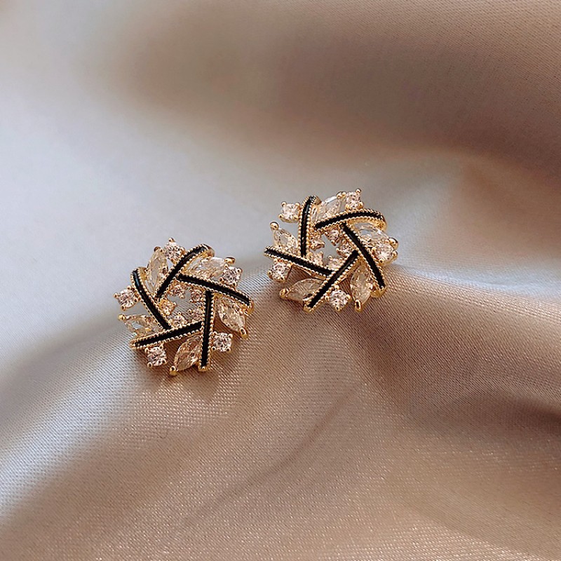 New S925 Silver Needle Earrings Fashion Pearl Popular Earrings Fairy Little Fresh And Simple Temperament Jewelry Wholesale Girl