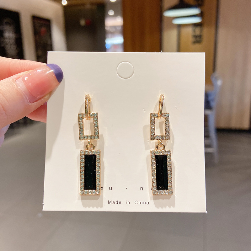 925 Silver Needle Earrings Women's Floor Stand Night Market Source Korean Fashion New Popular Earrings Wholesale Popular Earrings